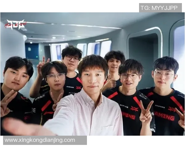 深度探讨黄强在CSGO职业生涯中的成长与挑战以及S15赛季的精彩比分分析 深度探讨黄强在CSGO职业生涯中的成长与挑战以及S15赛季的精彩比分分析