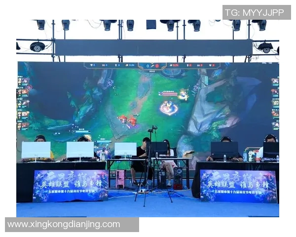 周静畅谈英雄联盟S15赛季电竞生涯与比赛比分的背后故事 周静畅谈英雄联盟S15赛季电竞生涯与比赛比分的背后故事